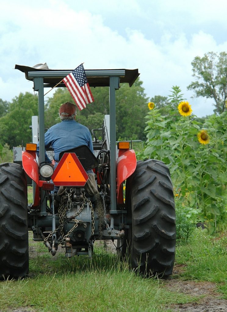 Logo Knives for America's Farmers in Need